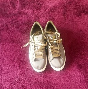 Fashion tennis shoes 👟